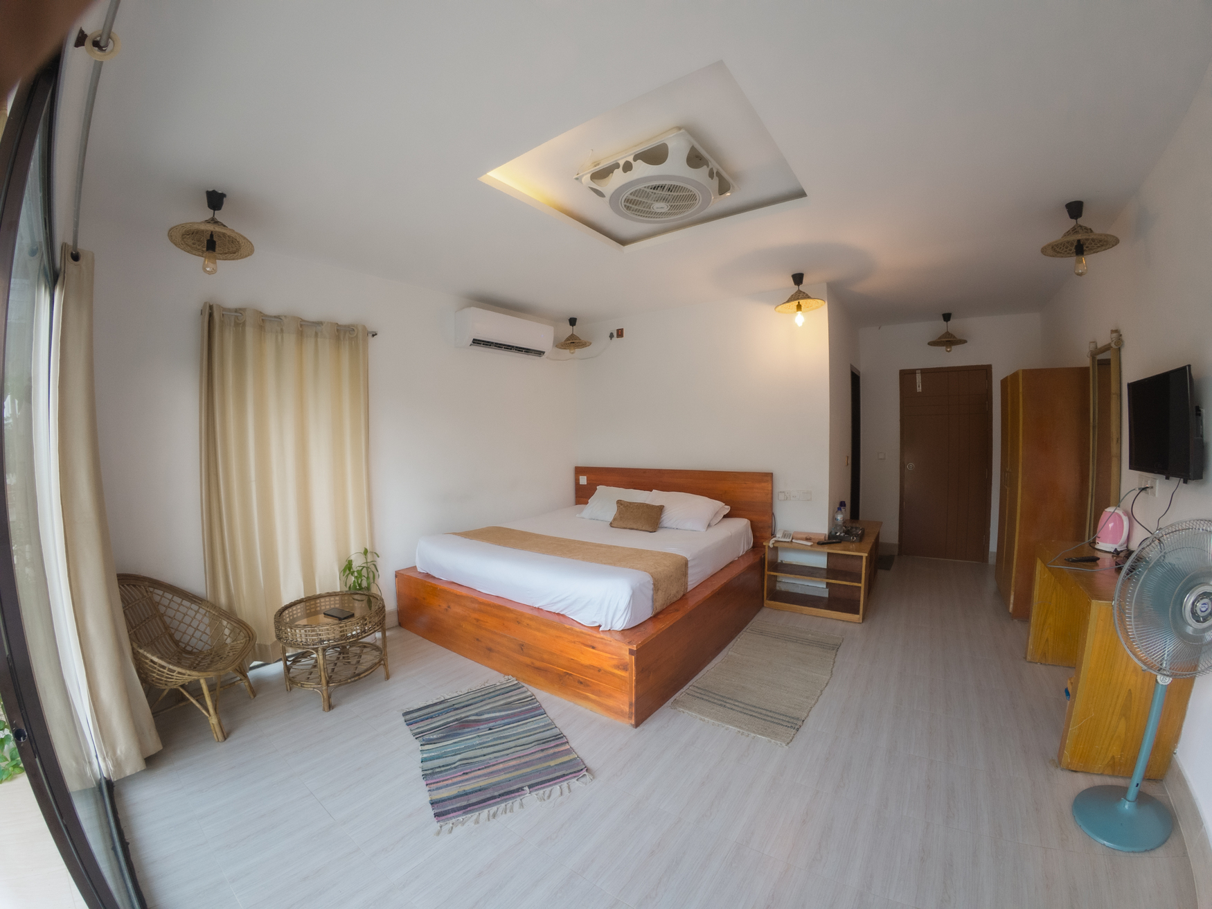 AC Villa - Room Inside